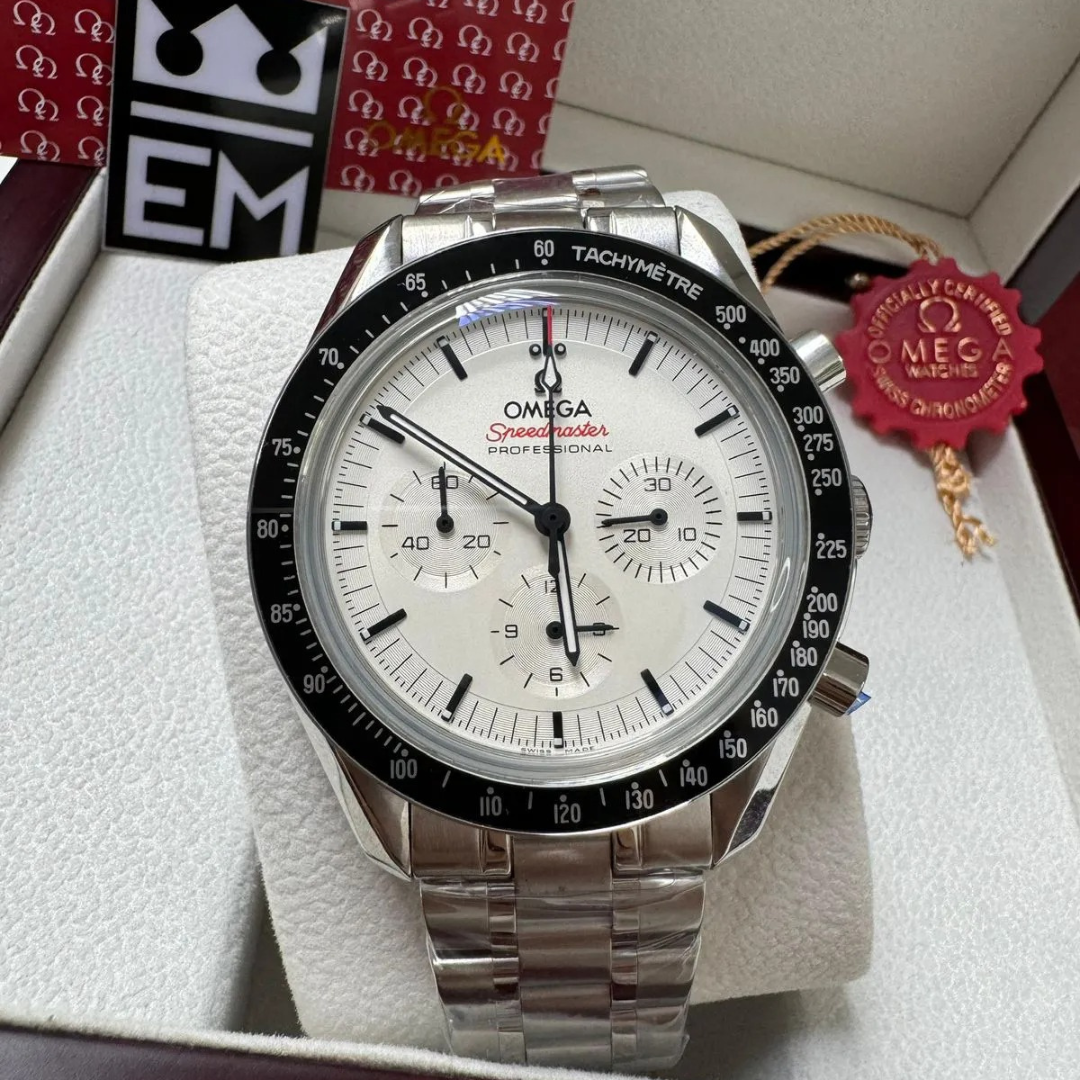 Speedmaster Professional “White Dial” – Stainless Steel Bracelet | Chronograph